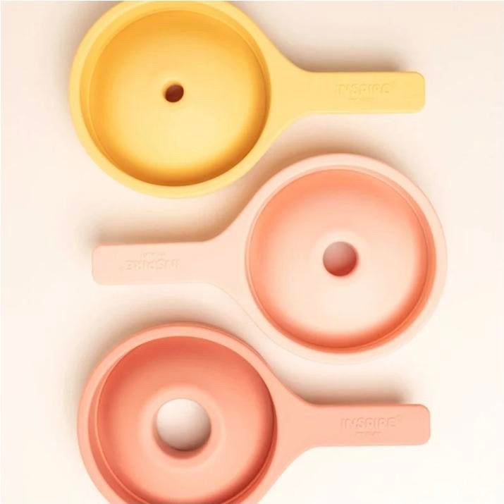 Ensemble d’entonnoirs corail/jaune