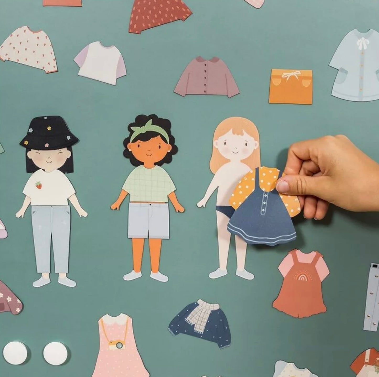 Poupée magnétique - silhouette à habiller - fille