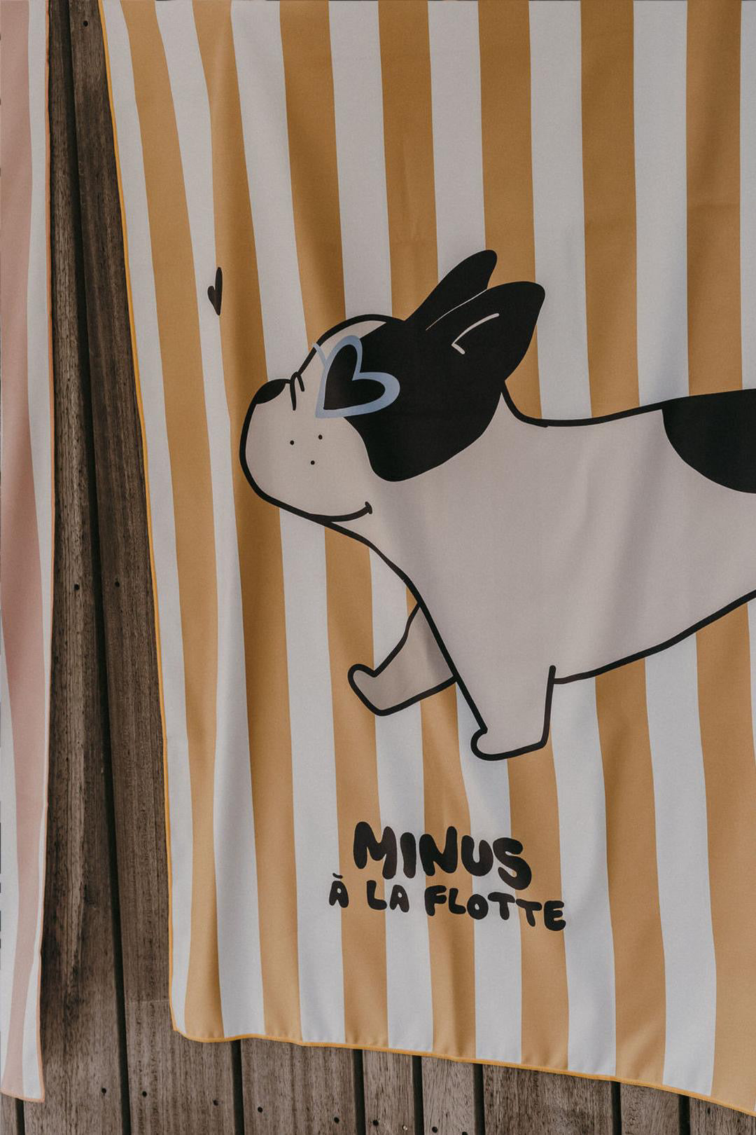 Serviette minus - bouledogue