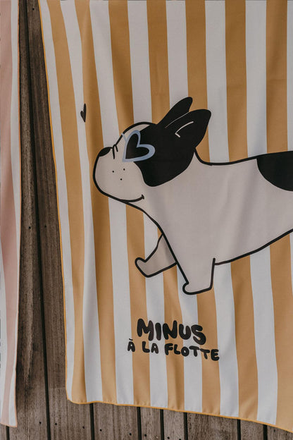 Serviette minus - bouledogue